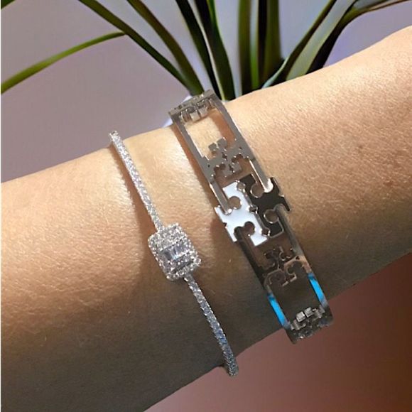 Tory Burch Jewelry - TORY BURCH LOGO DOUBLE T BLACK AND WHITE ENAMEL BANGLE SILVER